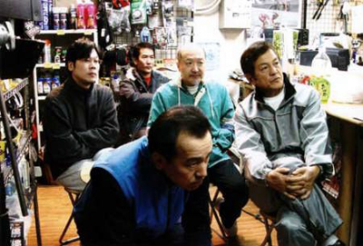 なぜか中高年トライアスロンスクールに入ることになった5人のオヤジ達。